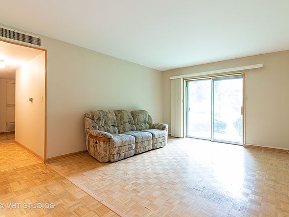 2nd image of 640 Murray Ln Unit 109