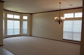 3rd image of 2608 Hamden Ave