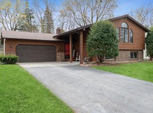 6909 Crest Dr, Maple Grove, MN 55311