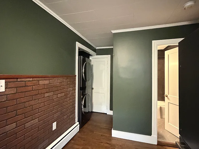 99 Old County Rd — Photo 11