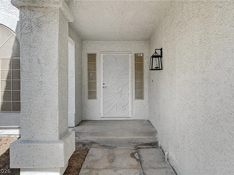 2920 Caressa Ct — Photo 5