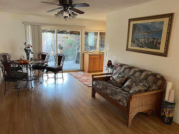 2nd image of 448 Avenida Del Roble