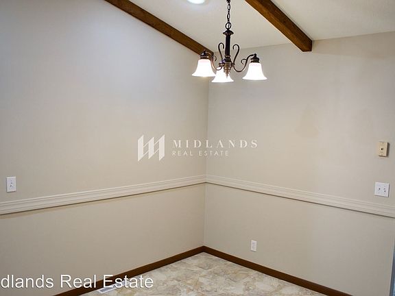 4th image of 804 Edgewood Blvd