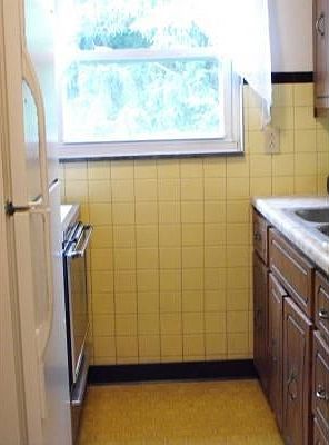 Gally-style kitchen