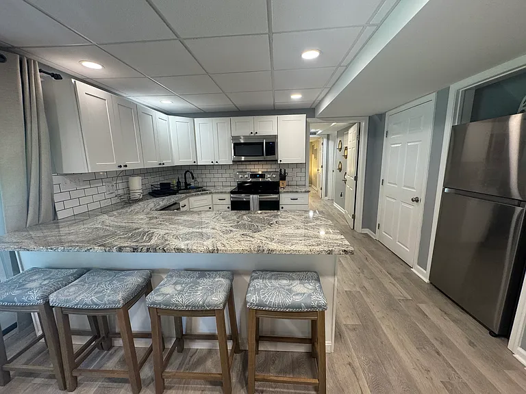 2094 Fieldcrest Dr #2 — Photo 10