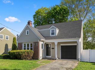 4 Loris Rd, Danvers, MA 01923
