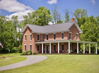 298 McCombs Rd, Venetia, PA 15367