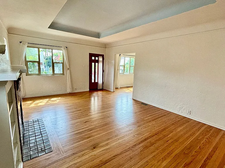 2432 Madison Ave — Photo 3
