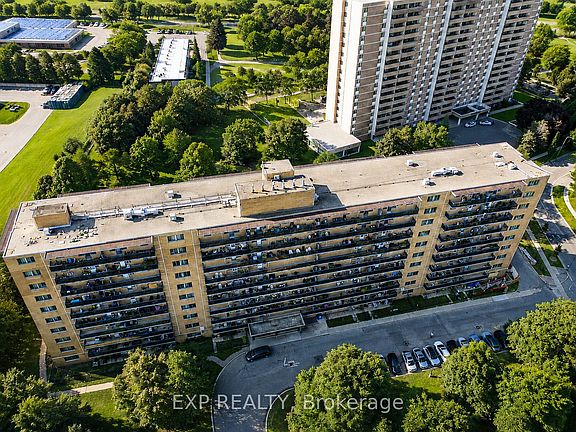 2nd image of 100 Dundalk Dr #507