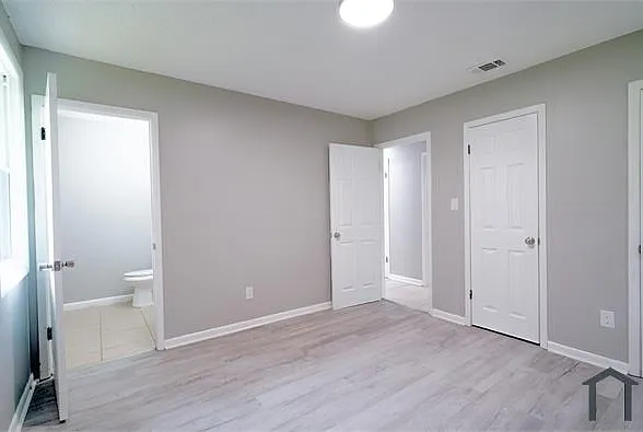806 E Verbena Ave — Photo 11