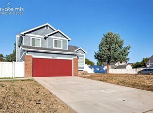3952 Sleepy Creek Dr, Colorado Springs, CO 80925