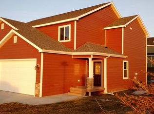 5818 Anna Ave, Williston, ND 58801
