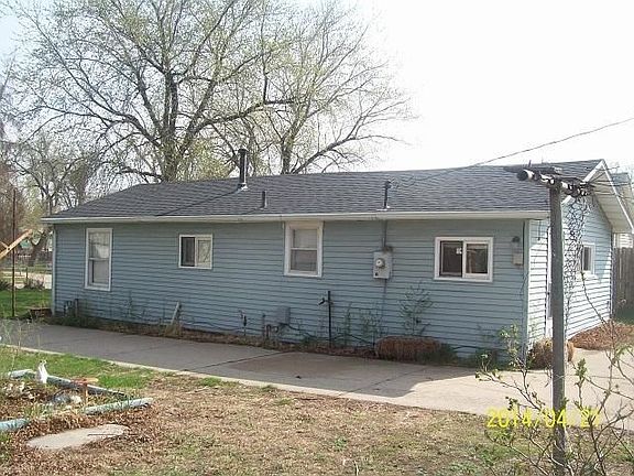 4th image of 4037 D Ave