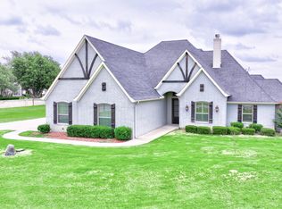 300 S Point Ct, Aledo, TX 76008