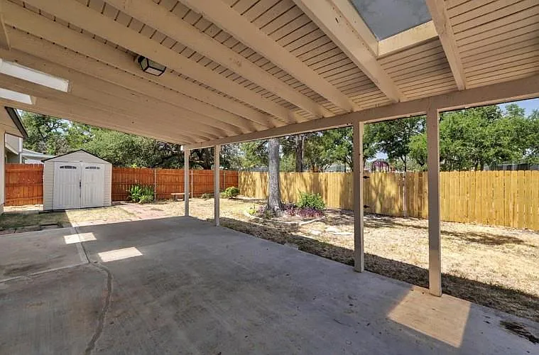 11428 Bristle Oak Trl — Photo 23