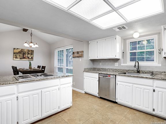 5th image of 4611 ROCK ELM WOODS