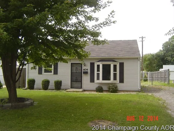 404 Sherwood Dr photo 1