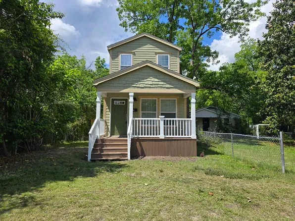 321 W Magnolia St, Fitzgerald, GA 31750