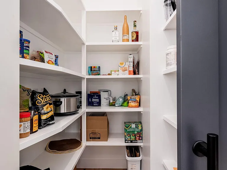 4017 N 49th Pl — Photo 11