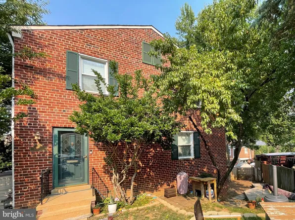 12 Kennedy St, Alexandria, VA 22305