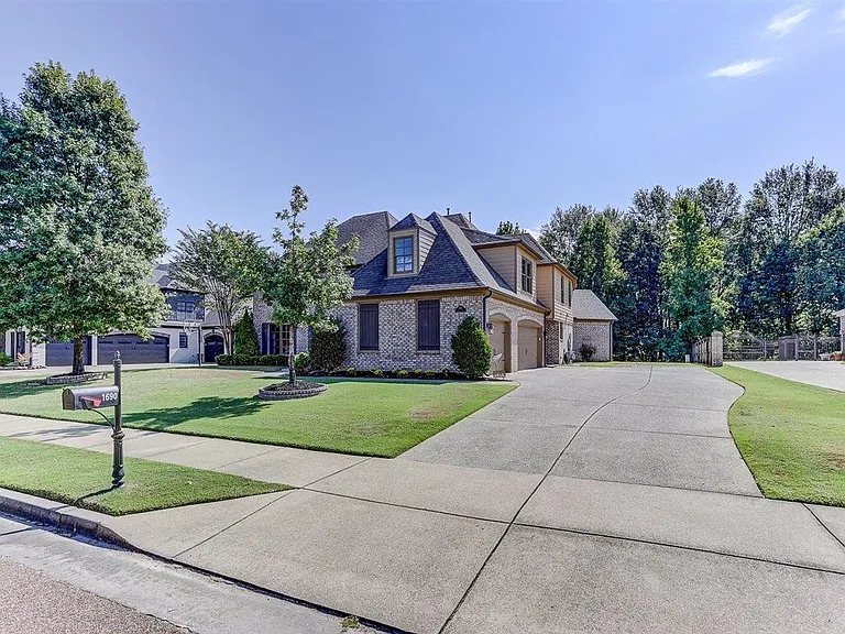 1690 Totty Ln — Photo 38