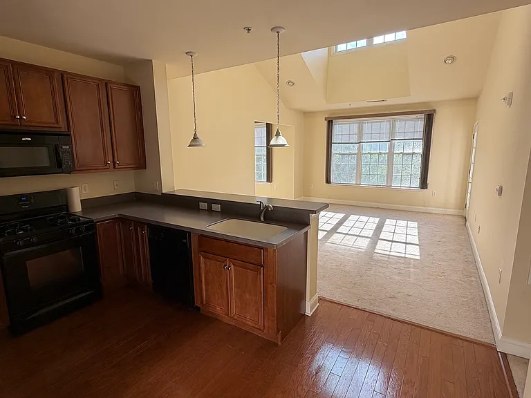KITCHEN TO LIVING ROOM