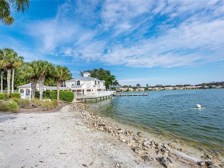 2730 Sailors Way — Photo 46