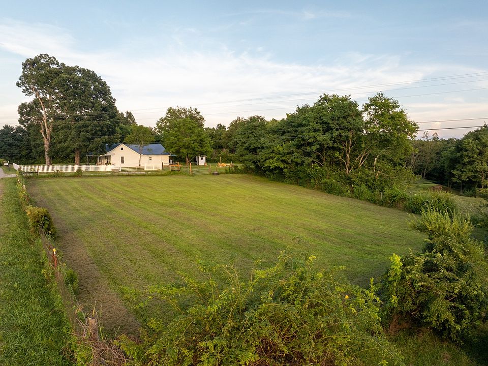 1st image of 7365 Coldwater Rd