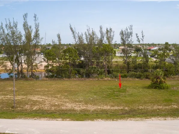 2103 NW 26th St, Cape Coral, FL 33993