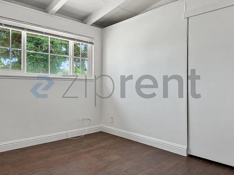 1937 Terrace Dr — Photo 25