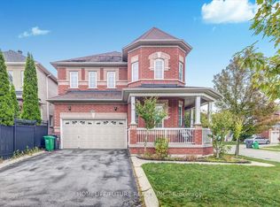 2 Tovey Ter, Brampton, ON L6R3E6