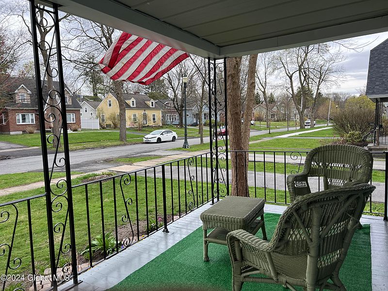 2nd image of 1639 Randolph Road