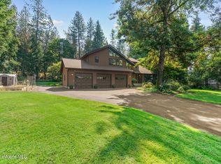 9737 N Circle Dr, Hayden Lake, ID 83835