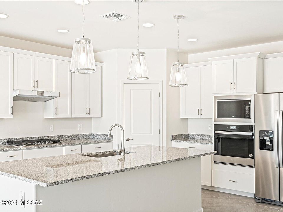1st image of 1290 E Pecan Meadow Ln