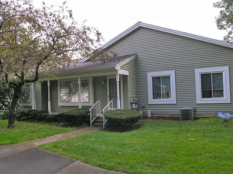 1st image of 1306 Leisure Dr