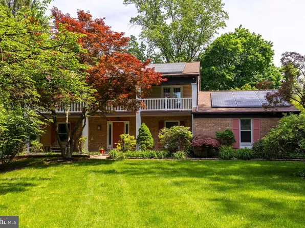 240 Dechert Dr, King Of Prussia, PA 19406