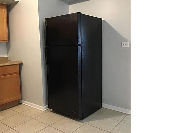 3rd image of 7840 S Yates Blvd