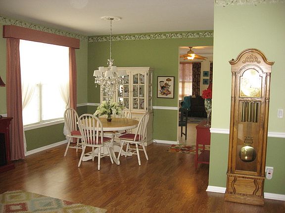 4th image of 21245 Lily Lake Ln