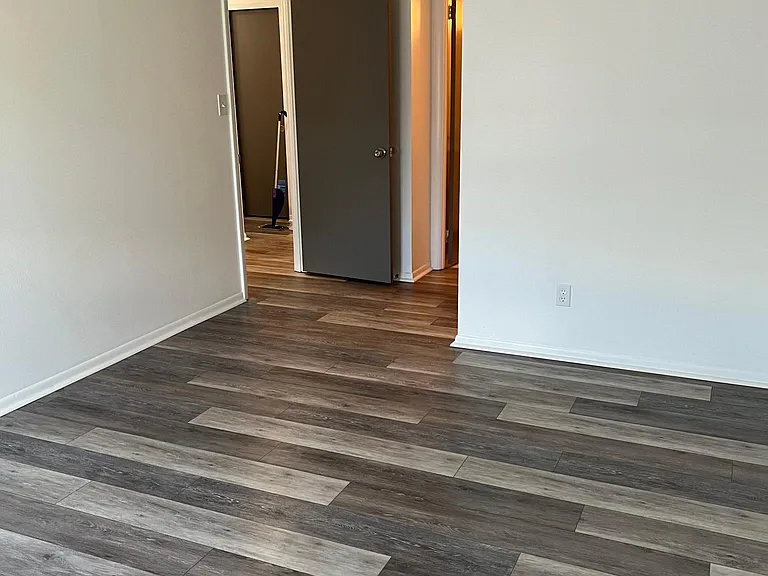 1131 84th Ave N #D — Photo 23