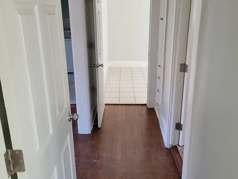 1021 E Garfield St — Photo 15