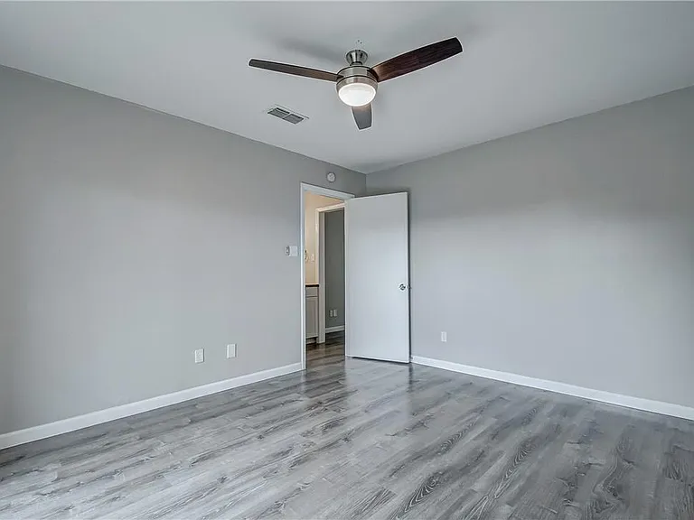 4307 S 1st St #108 — Photo 21