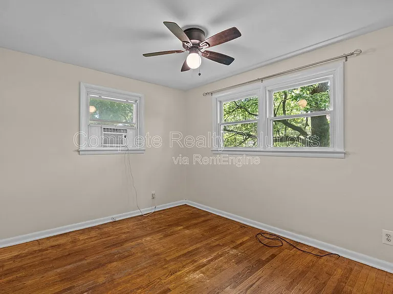 2502 McLaran Ave — Photo 15