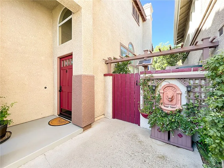 11144 Corsica Ct — Photo 26