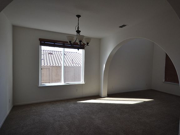 5th image of 1215 Villagio Dr