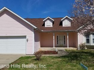 147 Daless St, Hollister, MO 65672