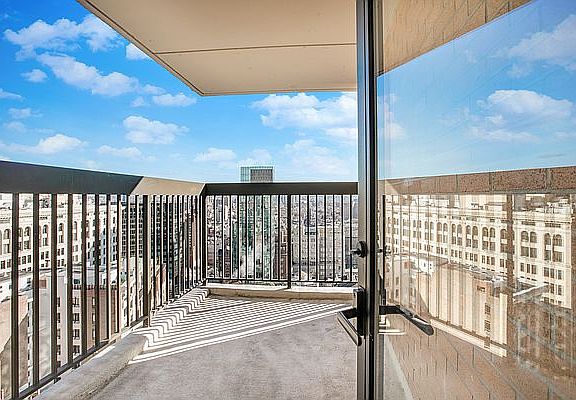 3rd image of 300 Mercer St APT 24D