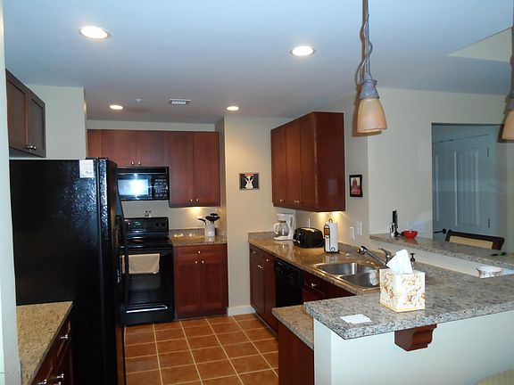 2nd image of 955 Registry Blvd Unit 201