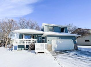 652 Park Ave, Brookings, SD 57006