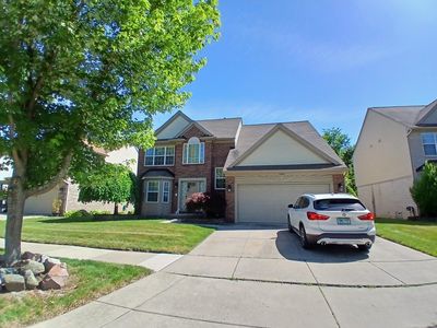 11820 Creekview Dr, Sterling Heights, MI, 48312