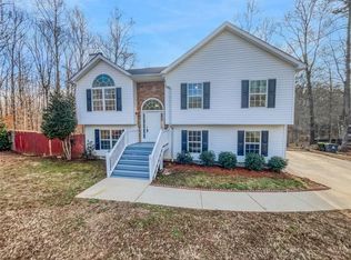 18 Wheaton Ct, Temple, GA 30179